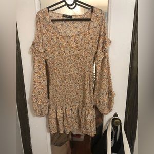 Nasty Gal Dress. Worn once. Size 4. Perfect for Spring and Fall